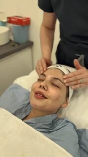 Some things you just have to feel to understand. 🤍
That moment when skilled hands work on your skin — tension releasing, circulation lifting, your face finally getting the attention it deserves.
This is what a professional skin treatment at Dermacy Clinic actually feels like.
Not rushed. Not generic.
Tailored to your skin, your concerns, your goals.
Because skin care isn’t just about products —
it’s about expertise, touch, and someone who genuinely understands what your skin needs.
Ready to experience it for yourself?
📍 Dermacy Clinic • Doncaster
📲 Book via the link in bio
💬 Or DM us — we’ll find the right treatment for you
