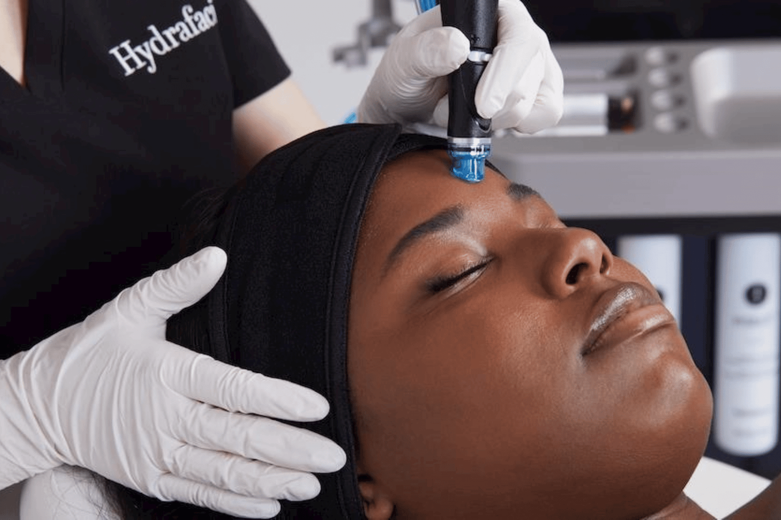 HydraFacial Vortex-Fusion tip in use during a treatment
